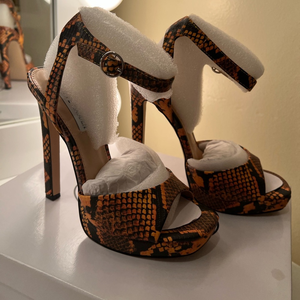 Sneak Print High Heels